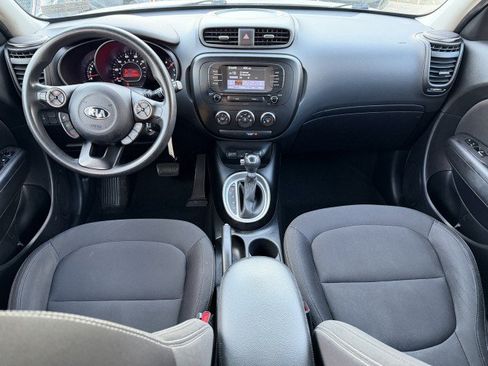 Used 2017 Kia Soul w/ Convenience Package FWD image 23