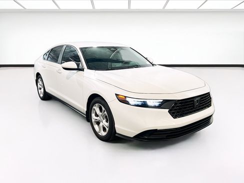 Used 2024 Honda Accord LX image 3