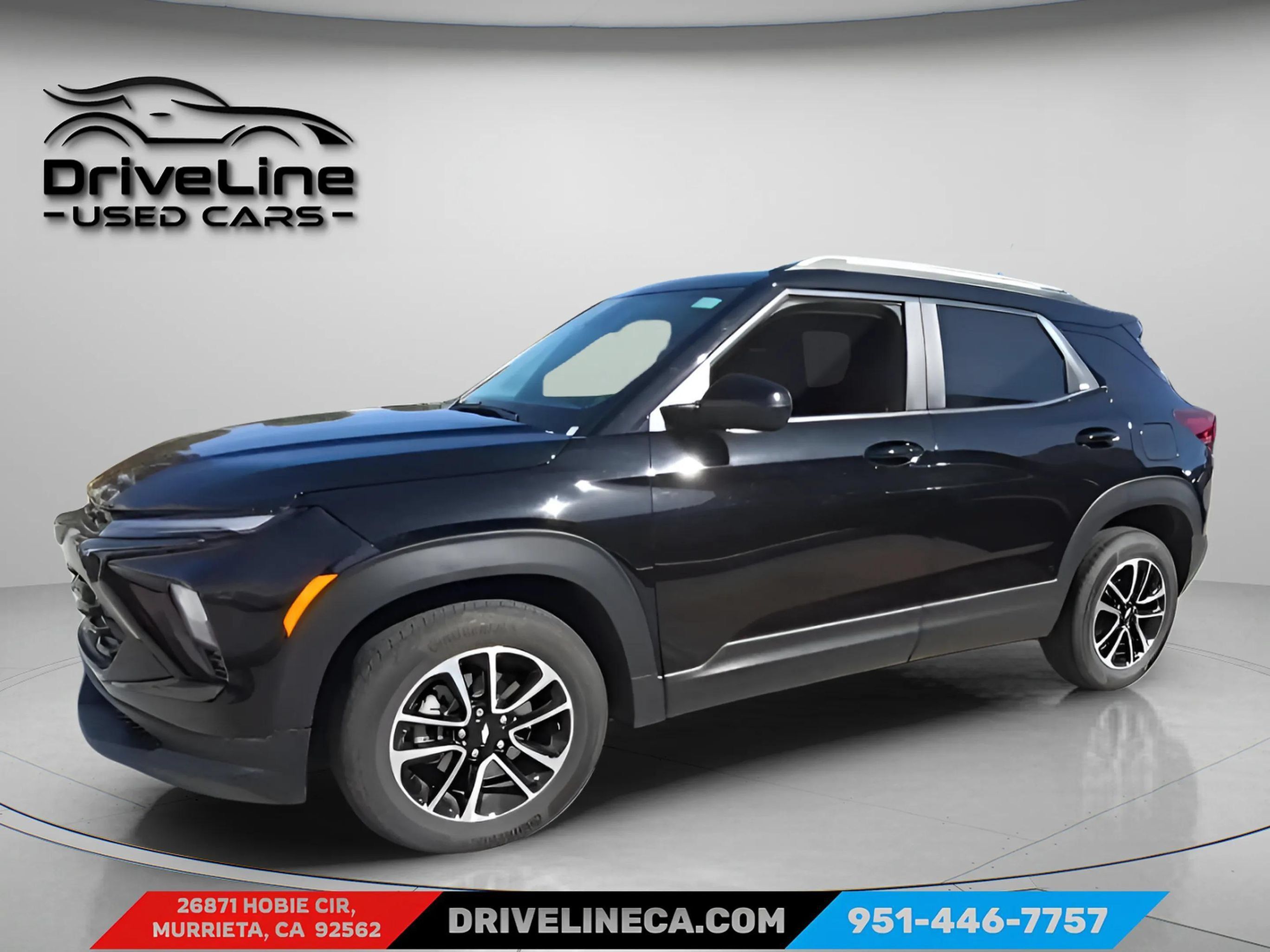Used 2025 Chevrolet TrailBlazer LT FWD image 3