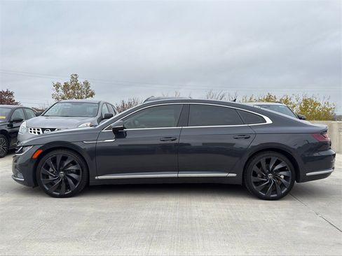 Used 2021 Volkswagen Arteon SE w/ Arteon MDO Package image 8