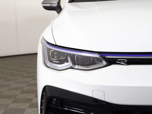 Used 2024 Volkswagen Golf R AWD/4WD image 17
