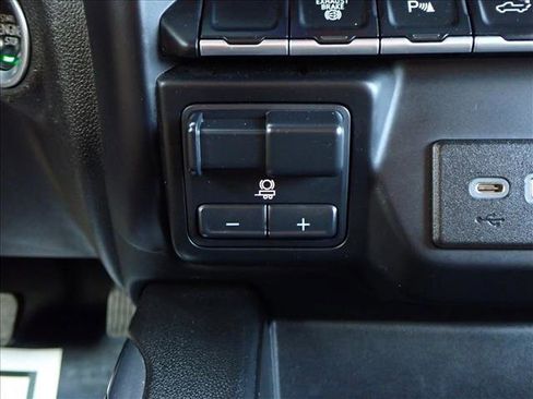 Used 2022 Chevrolet Silverado 2500 LTZ w/ LTZ Texas Edition image 21