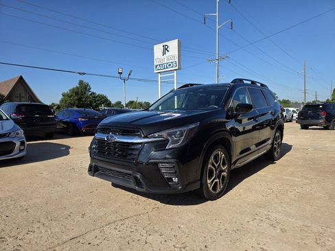Used 2024 Subaru Ascent Limited AWD/4WD image 3