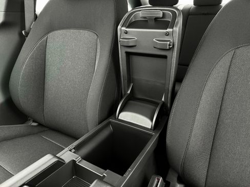 New 2025 Hyundai Ioniq 6 SE image 18