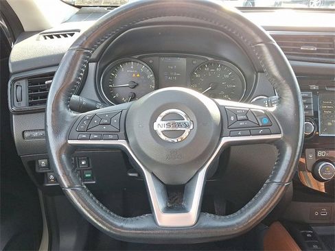 Used 2018 Nissan Rogue SL w/ Premium Package image 20