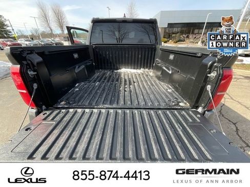 Used 2024 Toyota Tacoma TRD Off-Road image 22