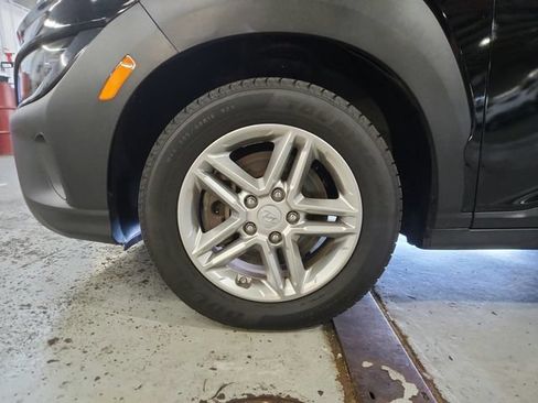 Used 2022 Hyundai Kona SE AWD/4WD image 27