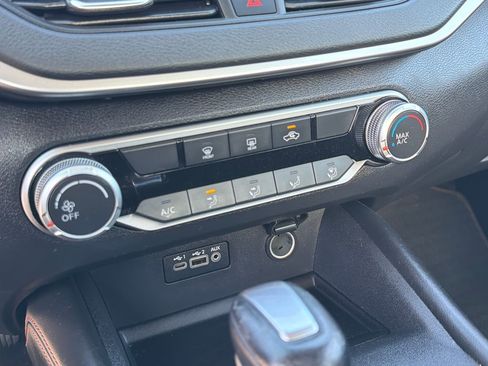 Used 2020 Nissan Altima 2.5 SR image 35