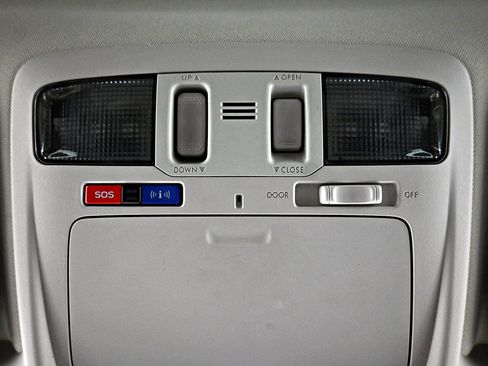 Used 2019 Subaru Outback 2.5i Limited image 19