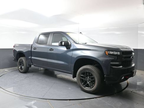 Used 2022 Chevrolet Silverado 1500 LT Trail Boss w/ Safety Package AWD/4WD image 5