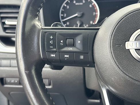 Certified 2023 Nissan Rogue SV w/ SV Premium B Package FWD image 32