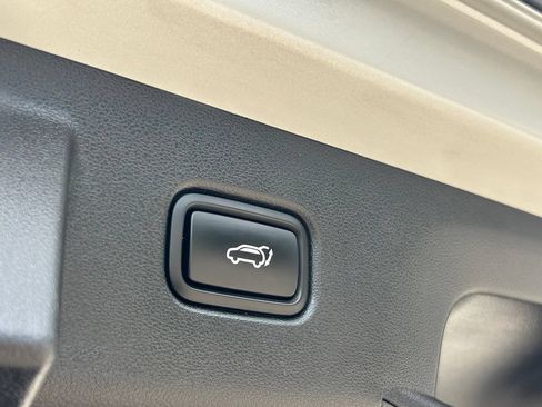 Used 2022 Hyundai Tucson Limited FWD image 37