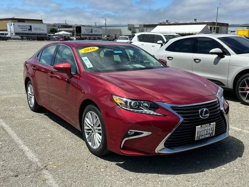 Used 2016 Lexus ES 350 FWD image 2