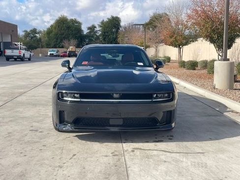 Used 2024 Dodge Charger R/T w/ Plus Group image 5