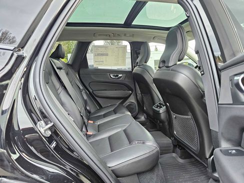 New 2026 Volvo XC60 B5 Ultra w/ Protection Package Premier image 12