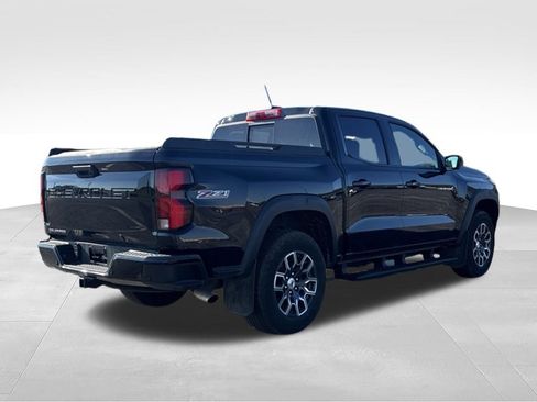 Used 2024 Chevrolet Colorado Z71 w/ Z71 Convenience Package 2 AWD/4WD image 5