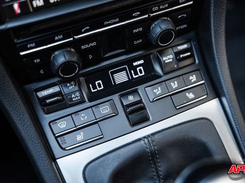 Used 2014 Porsche Cayman image 19