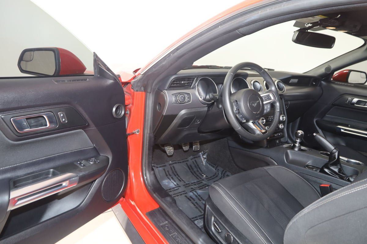 Used 2019 Ford Mustang GT RWD image 52