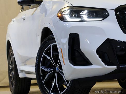 Certified 2023 BMW X4 xDrive30i w/ M Sport Package image 4