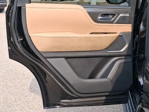 New 2026 INFINITI QX80 Luxe w/ Cargo Package image 24