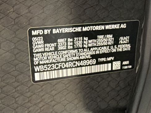 Used 2024 BMW iX xDrive50 w/ Sport Package AWD/4WD image 26