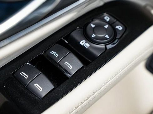 Used 2023 Cadillac CT4 Luxury w/ Sun And Sound Package image 28