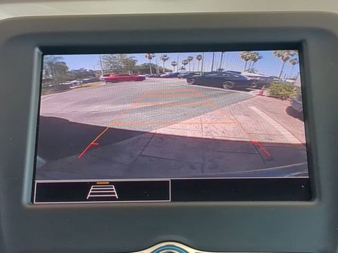 Used 2023 Chevrolet Equinox LT FWD image 24