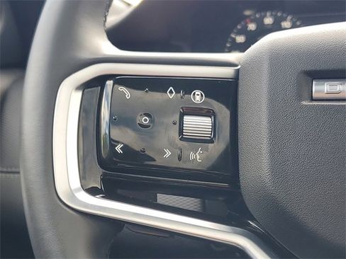 Certified 2024 Land Rover Discovery Sport Dynamic SE image 29