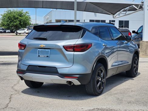 Certified 2025 Chevrolet Blazer LT FWD image 5