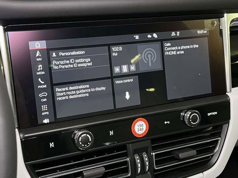 New 2026 Porsche Macan image 27