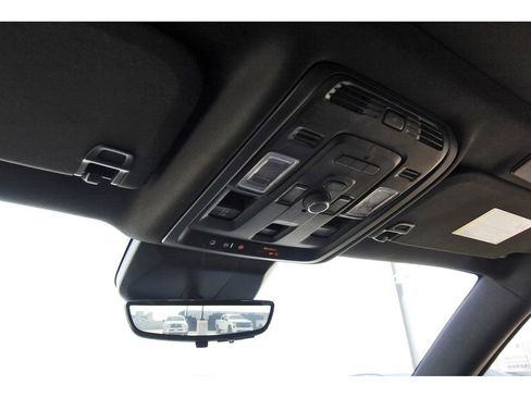 Certified 2024 Cadillac Escalade ESV Premium Luxury image 11