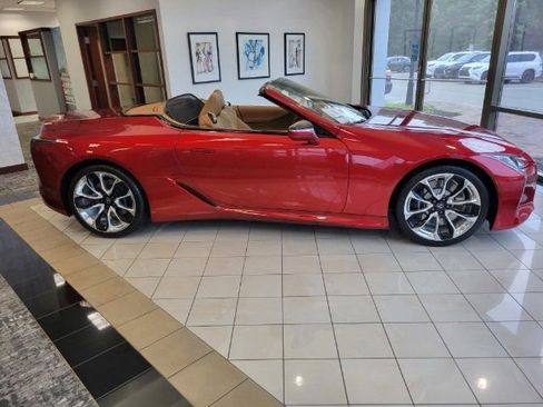 Used 2023 Lexus LC 500 Convertible w/ Touring Package image 38