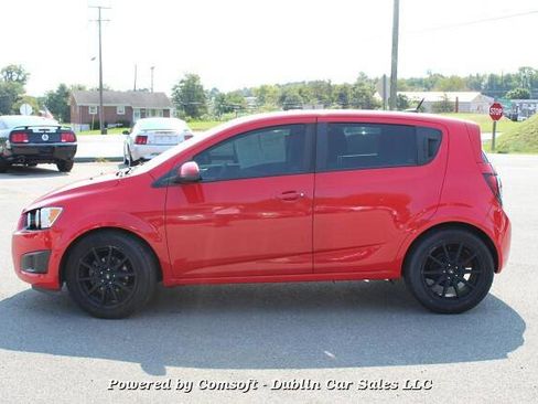Used 2014 Chevrolet Sonic LS image 2