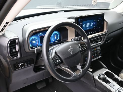 Used 2025 Ford Bronco Sport Big Bend AWD/4WD image 17