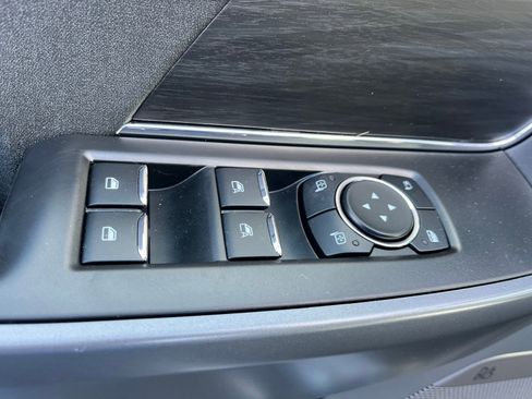 New 2025 Ford F150 Lariat w/ Equipment Group 501A Mid image 14