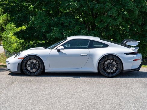 Certified 2026 Porsche 911 GT3 RWD image 3