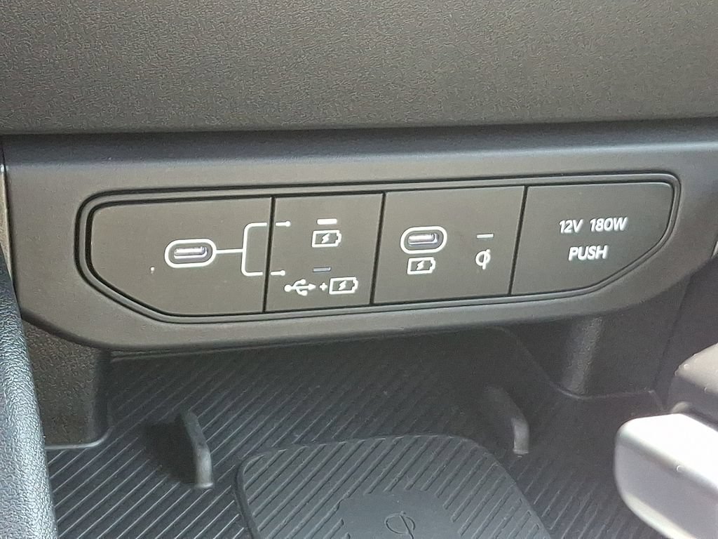 Certified 2025 Kia K4 GT-Line w/ GT-Line Premium Package FWD image 24