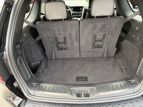 Used 2023 Dodge Durango Citadel image 33
