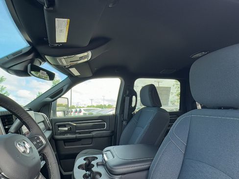 New 2026 RAM 2500 Lone Star AWD/4WD image 14