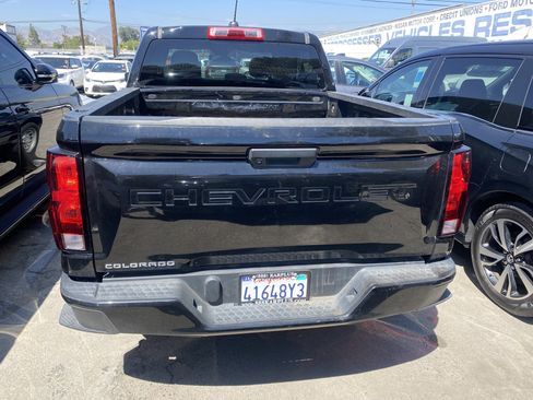 Used 2024 Chevrolet Colorado W/T RWD image 9
