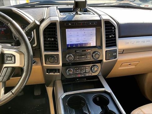 Used 2020 Ford F350 Lariat w/ Lariat Ultimate Package image 9