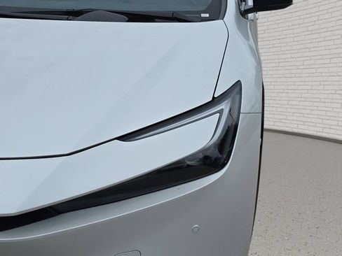 New 2026 Toyota Prius Plug-In Hybrid FWD image 31
