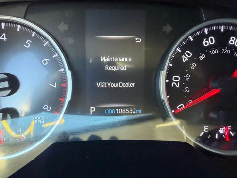 Used 2020 Toyota RAV4 LE w/ All Weather Liner Package AWD/4WD image 11