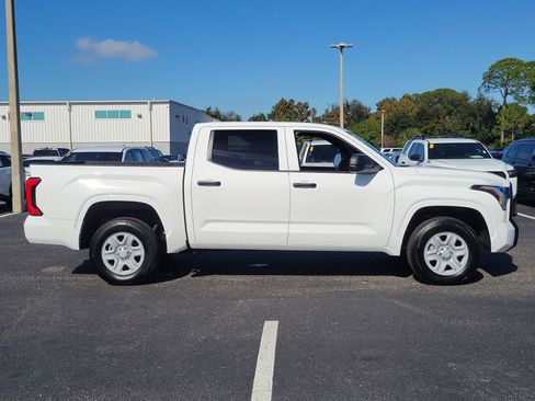 Used 2025 Toyota Tundra SR image 7