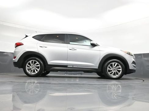 Used 2016 Hyundai Tucson SE w/ Option Group 02 AWD/4WD image 31