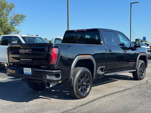 Certified 2025 GMC Sierra 3500 AT4 w/ AT4 Premium Plus Package AWD/4WD image 3