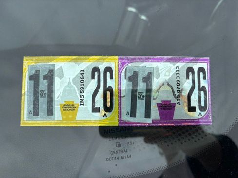 Used 2012 Nissan 370Z Touring w/ Sport Pkg image 26