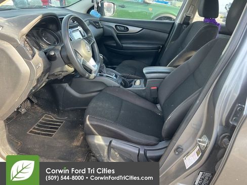 Used 2019 Nissan Rogue Sport S AWD/4WD image 5