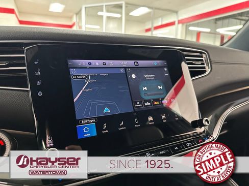 Used 2024 Jeep Wagoneer 4WD w/ Premium Group I image 20