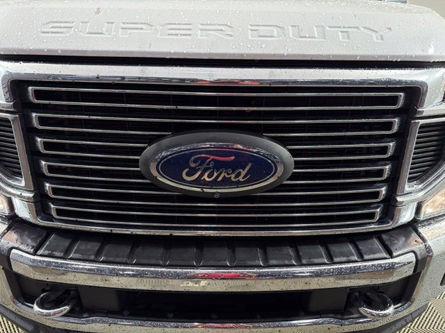 Used 2022 Ford F350 Lariat w/ Chrome Package AWD/4WD image 4